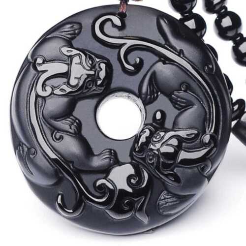 Natural Obsidian Carved Pi Xiu Lucky Amulet Pendant Ring Chakra New Fashion