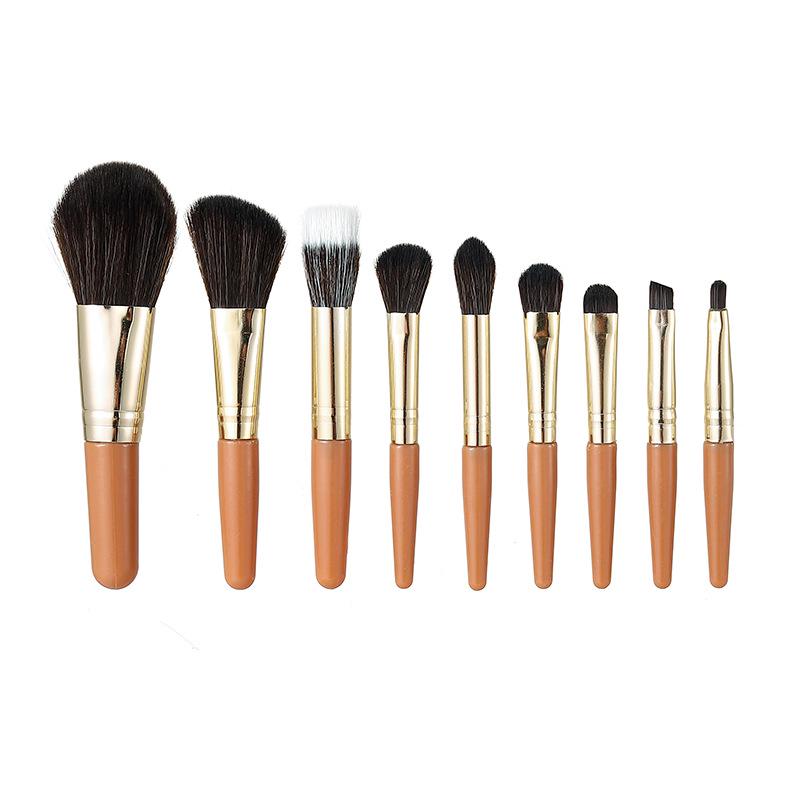9-Piece Travel Makeup Brush Set with Pouch for Beginners - Includes Powder and Contour Brushes