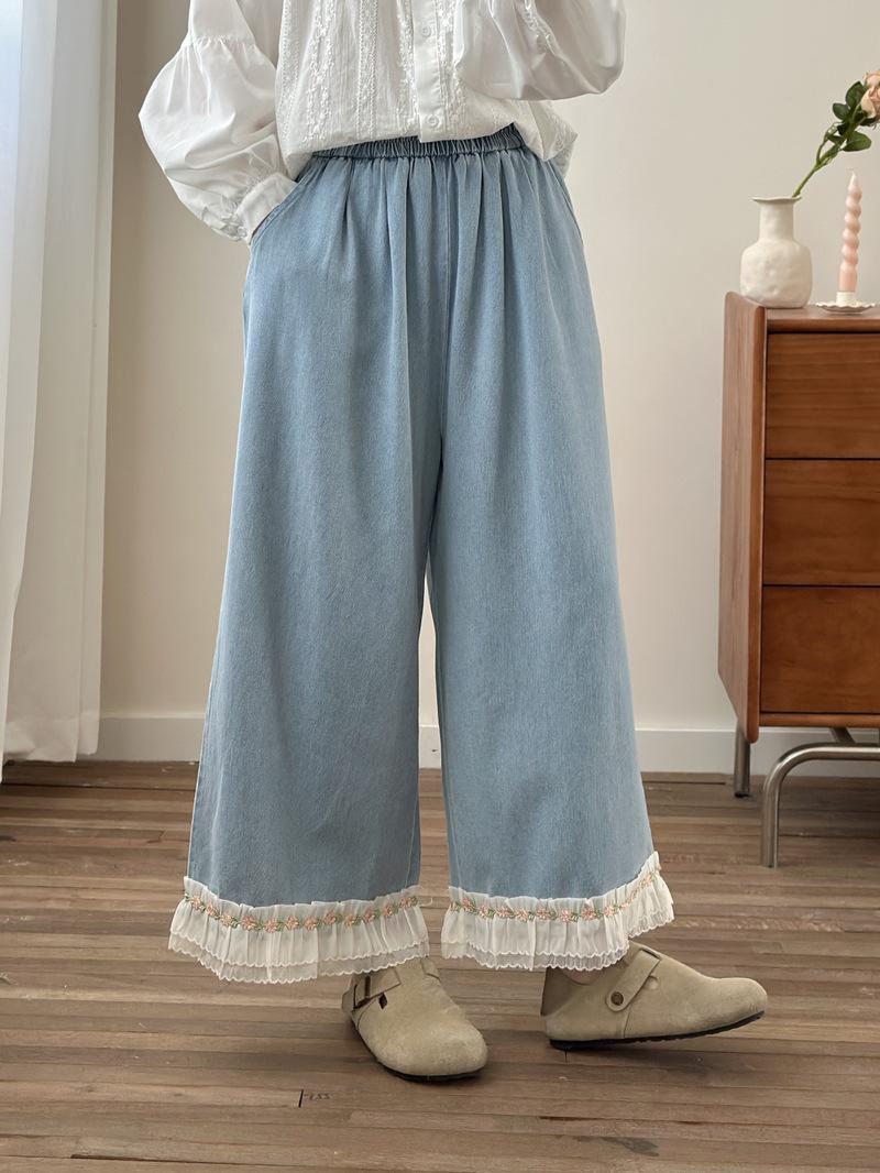 Summer Lace Embroidered Floral Elastic Waist Denim Jeans One Size