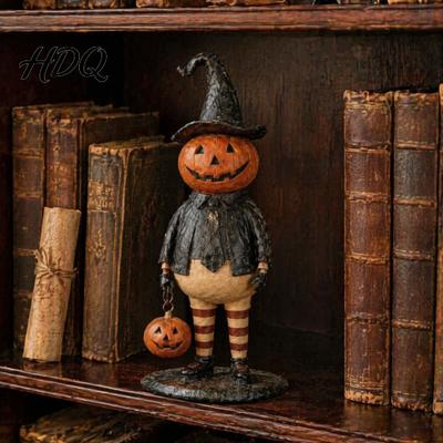 Autumn Home Ornament Pumpkin Witch Figurine, Spooky Halloween Statue with Lantern, LED Lighted Night Lamp Vintage Gothic Resin for Tabletop