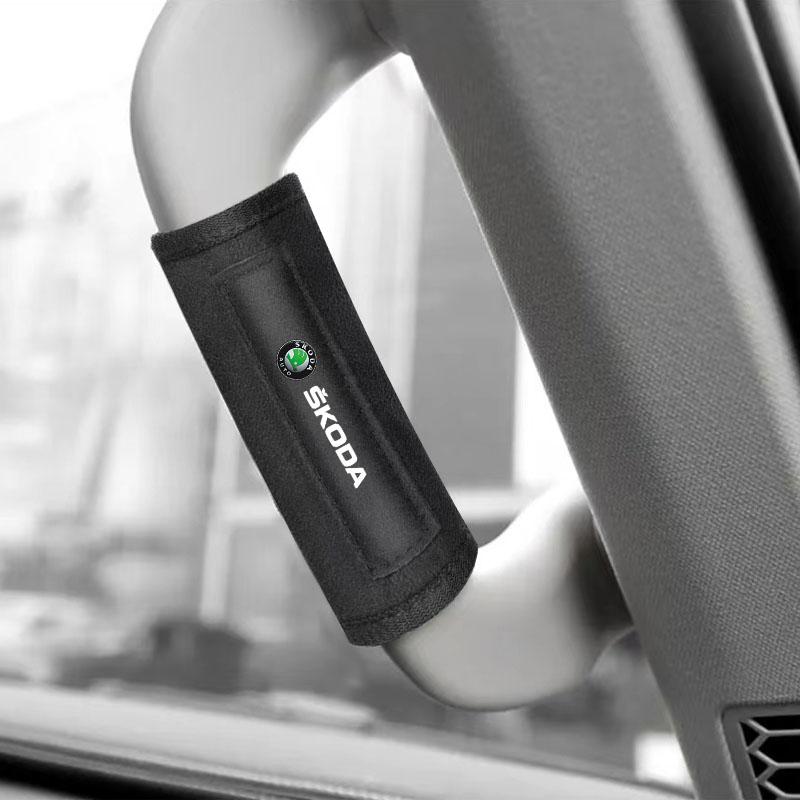 4 Τεμ. Γάντια Έλξης Αυτοκινήτου Προστατευτικό Κάλυμμα Χειρολαβής Υποβραχιονίου Οροφής Αξεσουάρ για Skoda Octavia Fabia A7 Kamiq Kapoq Kodiaq Rapid SCALA Superb Yeti Derivati