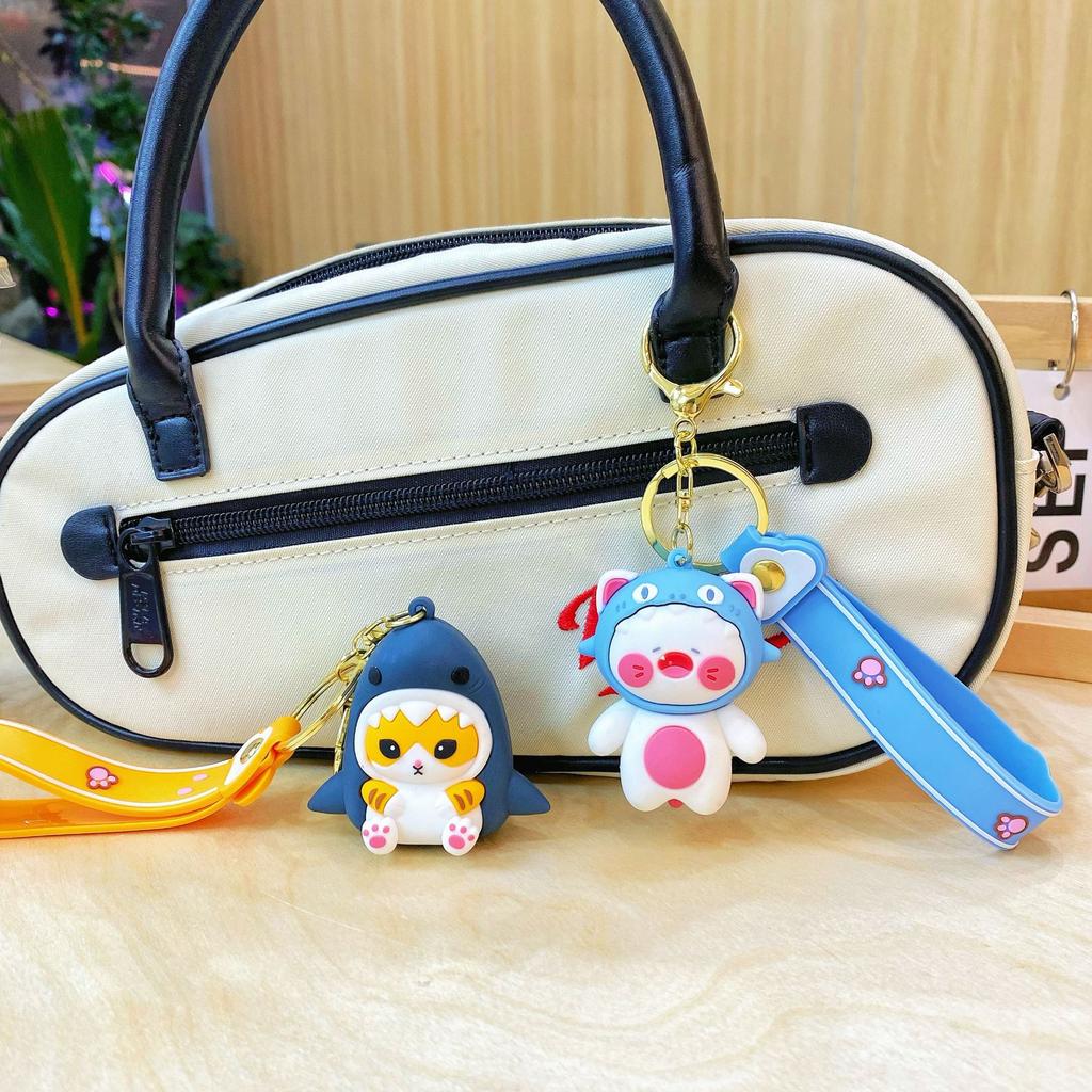 Internet Celebrity Shark Cat Keychain Cute Shark Cat Doll Pendant Car Schoolbag Keychain