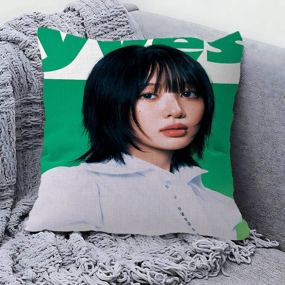 

Popular Kpop L-Loona Y-Yves Cushion Cover Decorative Pillow Sofa Home Decor Case Pillow Cases 30cmx30cm