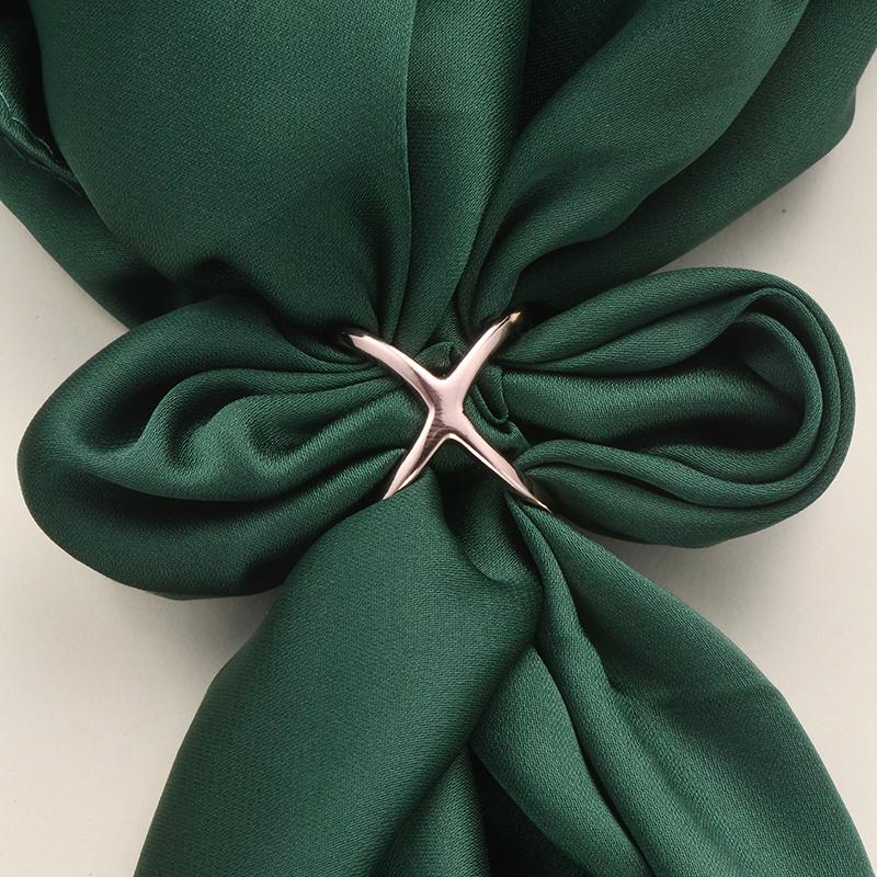 Simple Cross Scarf Clip X Shape Metal Brooches For Women Hollow Bow Scarves Buckle Holder Shawls Jewelry Clothing Accessories