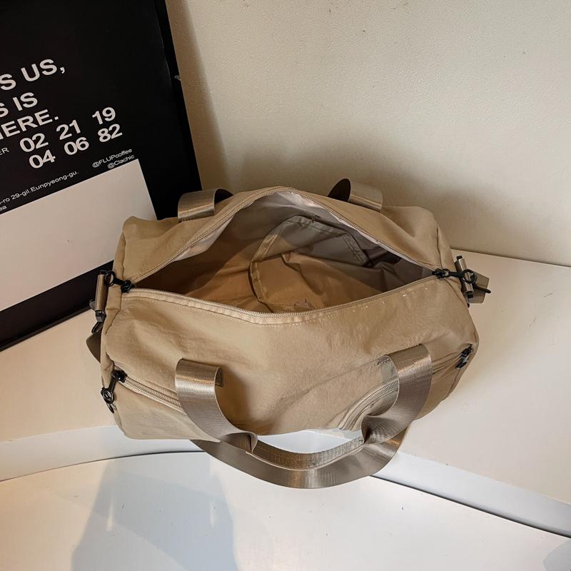 Outdoor Travel Bag Women's Shoulder Sports Bag Lightweight Crossbody Bag Separation Shoes Bags