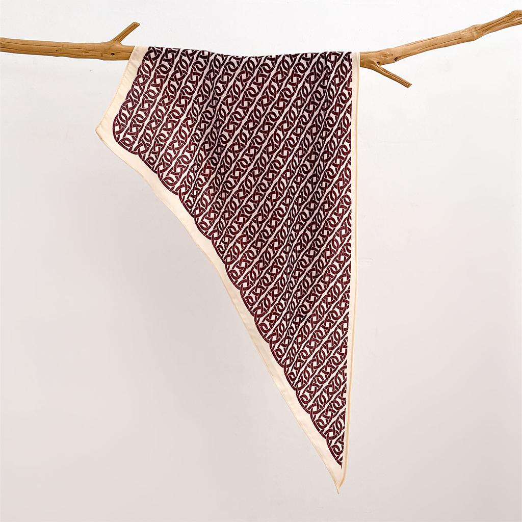 Retro Cotton and Linen Feel Triangular Silk Scarf Women's Four-season Versatile Neck Protection Scarf Headscarf Commuting Accessories Scarf