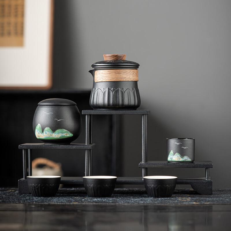 Hongyu Oriental Landscape 3-Cup Tea Set Gift Box