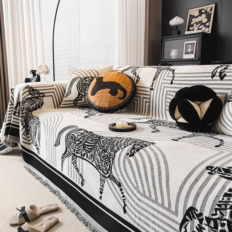 

High-End Chenille Sofa Towel, An All-Inclusive Universal Seat Cushion Cover, Anti-Cat Scratch Sofa Cover, Cross-Border 180*130cm