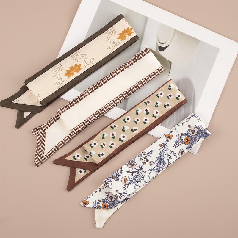 Houndstooth Scarf: Elegant Polyester Ribbon for Bag or Hair Decoration with a Fashionable Flair.