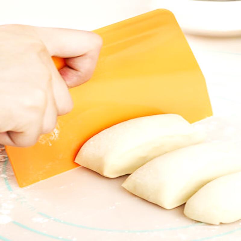 Changbaosen Multi-functional Kitchen Scraper