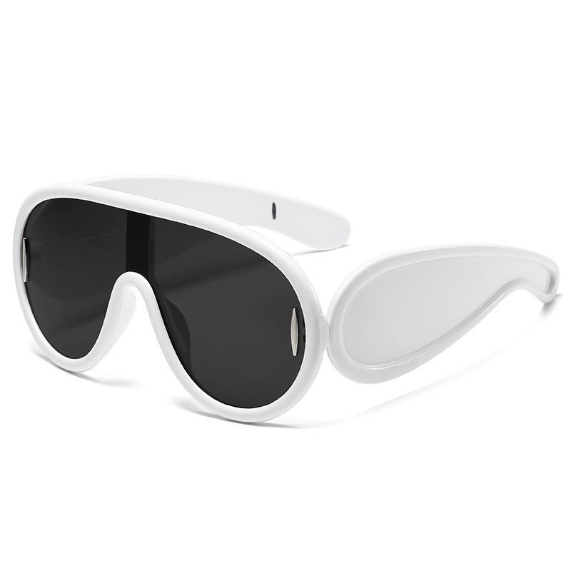 2026 Chic UV Protection Sunglasses for Men & Women: Trendy Beach, Photography, & Outdoor Live Streaming Shades