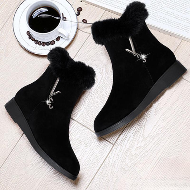 Bottes en peluche pour femmes, chaussures confortables à semelles épaisses, polyvalentes, résistantes à l'usure, chaussures à la mode pour femmes, chaussures vulcanisées décontractées pour femmes