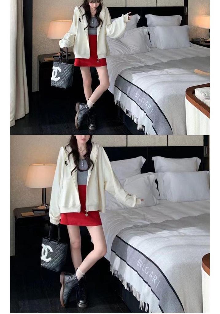 Women's Slim Fit Spaghetti Strap Vest - Spring/Summer/Autumn; Stylish Back, Perfect Base Layer