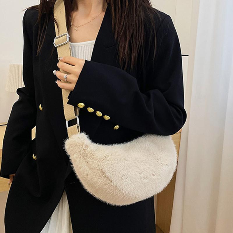 Yogodlns Women Crossbody Plush Bag Autumn Winter Hairy Hobo Bag Casual Versatile Shoulder Bag Fashion Lightweight Underarm Bag