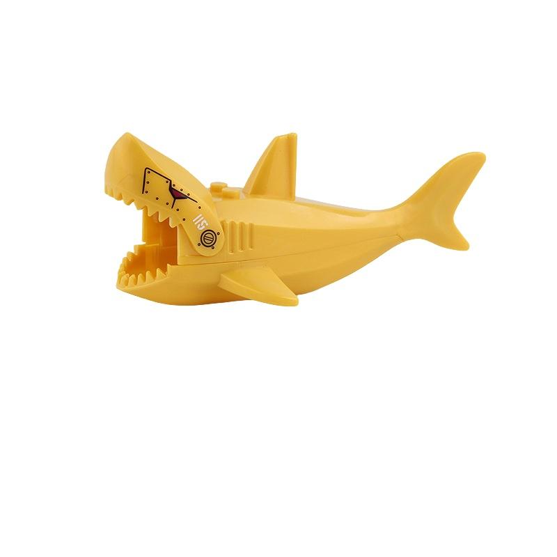 

Mini Assembly Building Blocks Model Crocodile Shark Orangutan Decoration Blocks For Children Plastic Material Yellow Shark