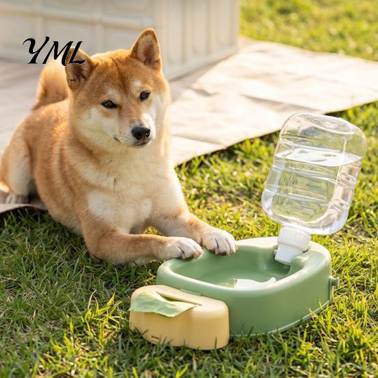Convenient Puppy Water Bottle for Travel 450ml Pet Bottle, Carrot Shape with Adjustable Strap, Friendly Hydration Gear Portable Cup Cat Summer Outdoor