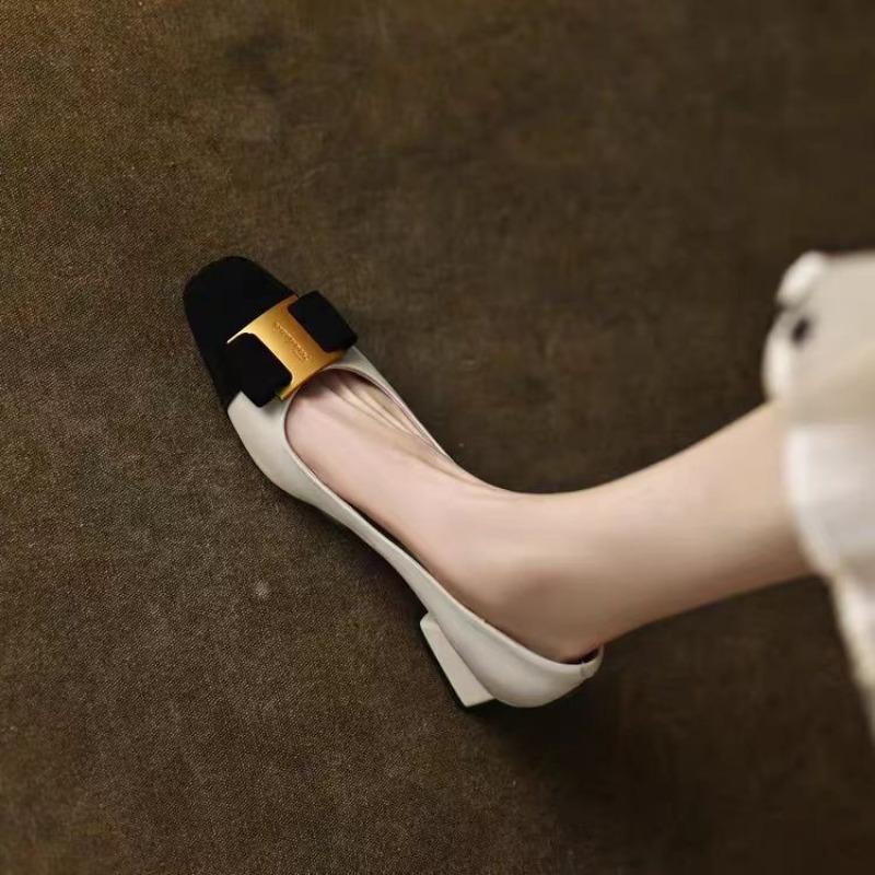 Fashion 2025 Female Shoes Classic Thick Heel Bow Metal Decoration Lady Pumps Simple Square Head Leather Women Single Shoes