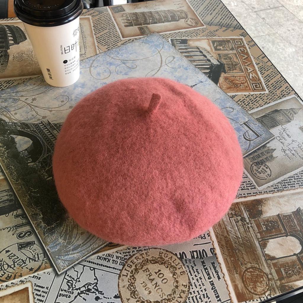 Beret ladies vintage woolen casual painter hat a simple bei hat trend