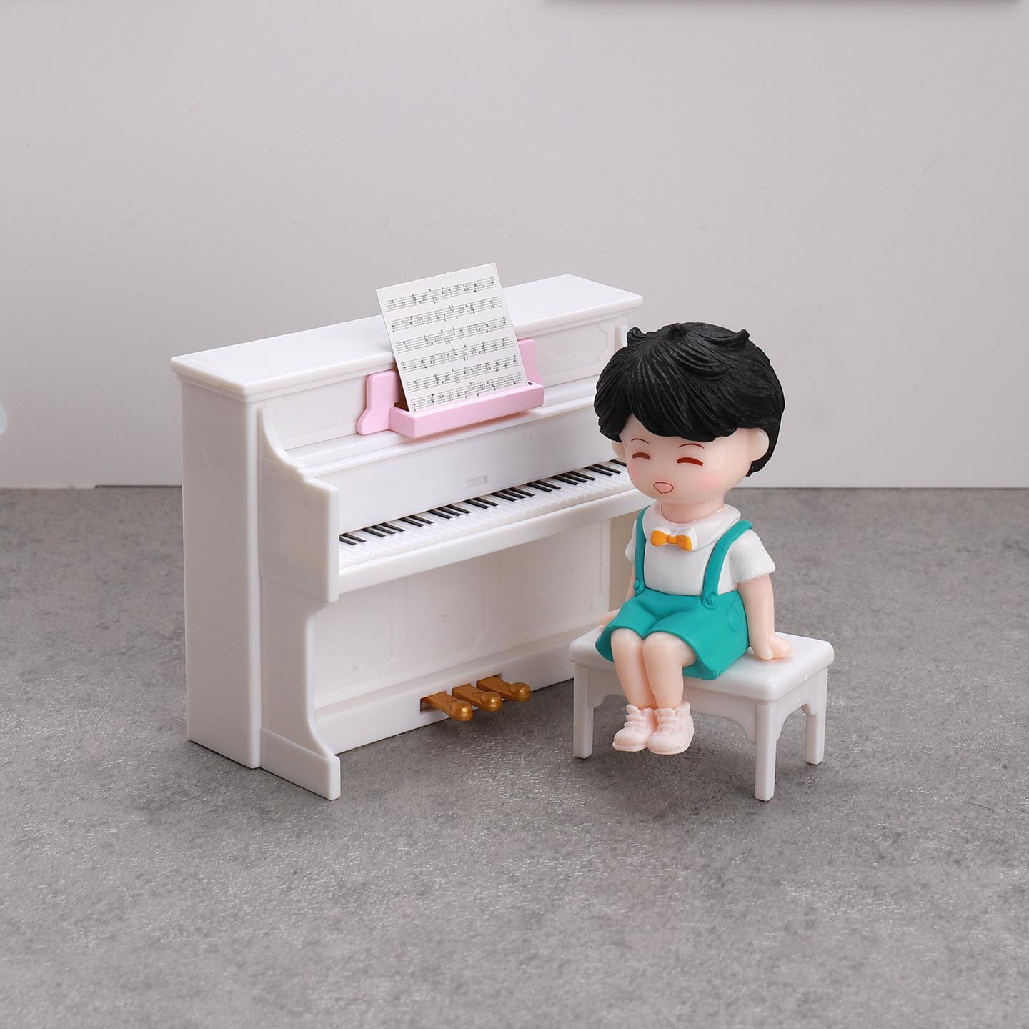Miniature Piano Model: Cute Dollhouse Musical Instrument Scene Accessory Toy
