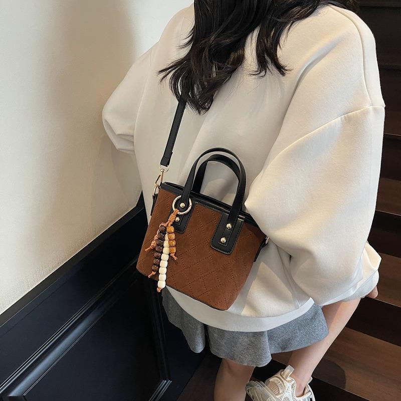 Retro Handbag Bag Women's New High-end Diamond Fashion Shoulder Bag Commuter Messenger Bucket Bag
