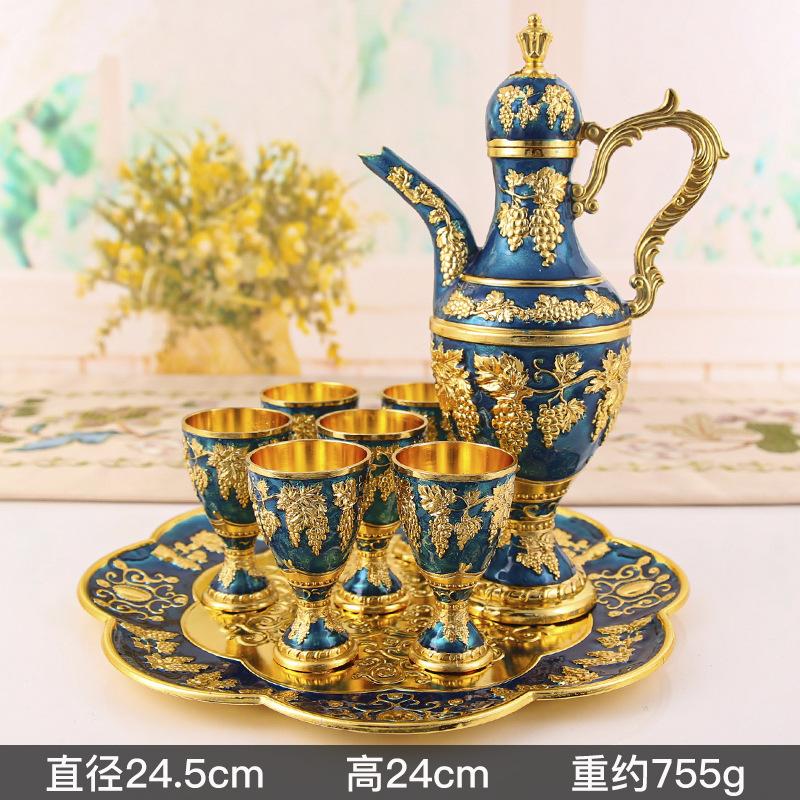 1 Sada Evropský Retro Palácový Vinný Set Domácí Svatba Sváteční Potřeby Kovový Dárek Kapesní Ploskačka Set Ozdoby Vánoční Dárek