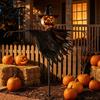 Festliche Außen-Szene Layout Zubehör Halloween Solar-Vogelscheuche Laterne Gruseliger Kürbis Kopf Metall Gartenstab mit Wetterbeständigen Party-Lichtern