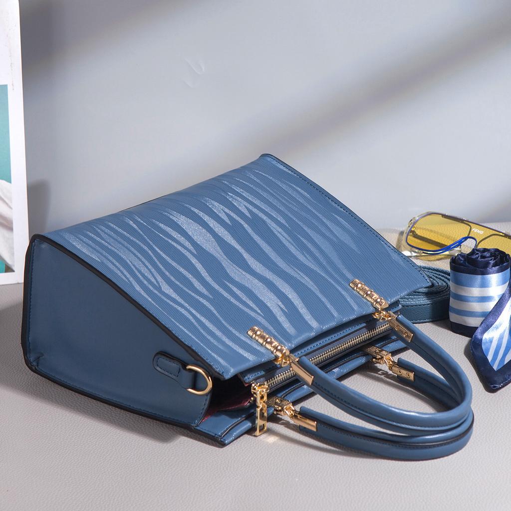 Mother's Day gift bag for women 2024 summer new style light luxury versatile middle-aged mom bag elegant shoulder handbag