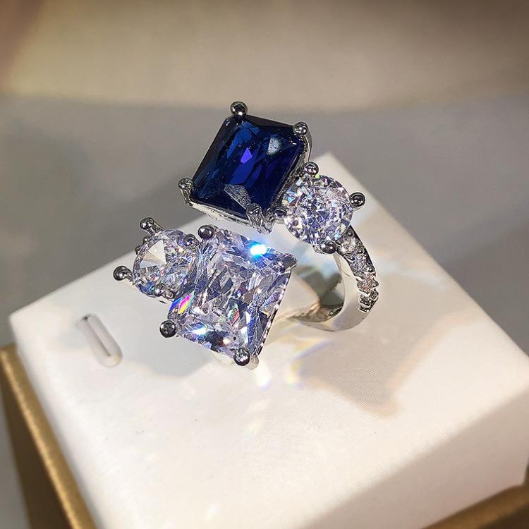 High Carbon Diamond Ice Flower Cut Proposal Ring European and N Fashion Luxury