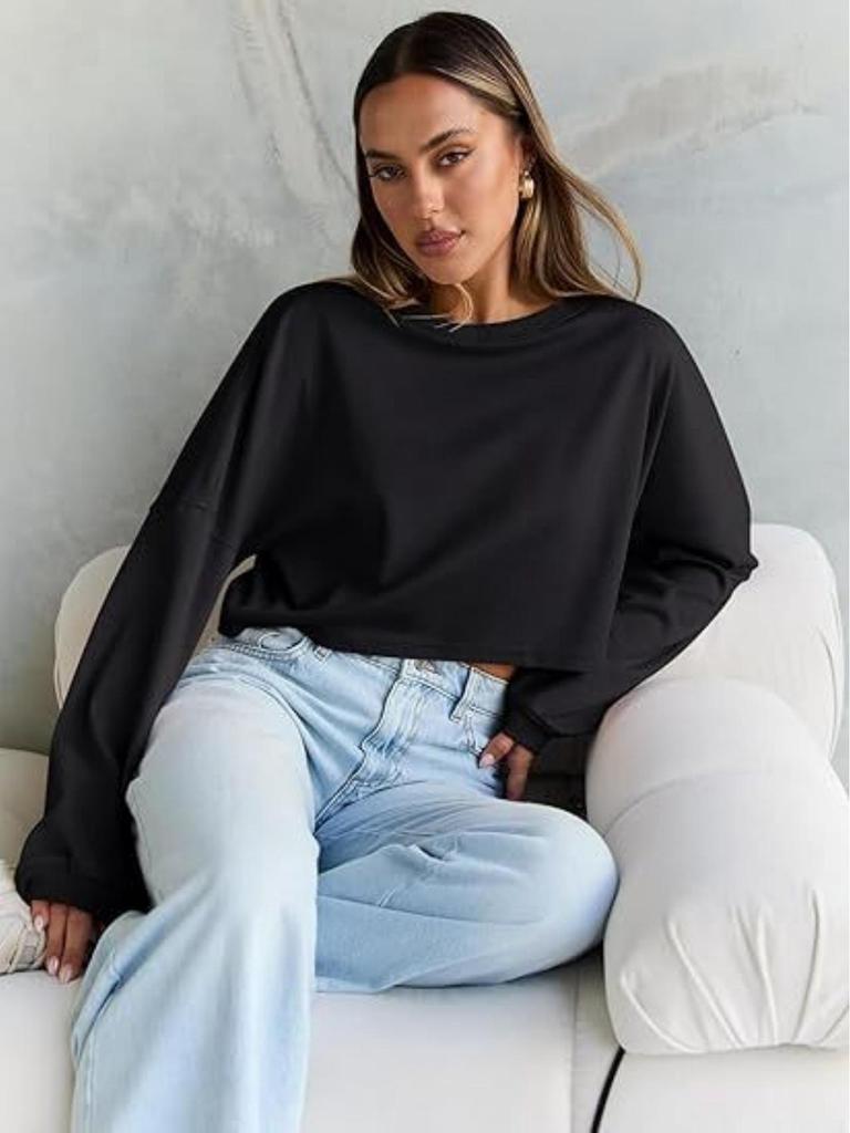 Women's Urban Style Autumn Polyester Pullover: Round Neck, Long Sleeve, Loose Fit