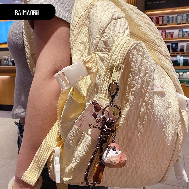 Chaveiro de Pássaro Esculpido à Mão Baimao: Pingente Exclusivo Estilo Madeira para Casais