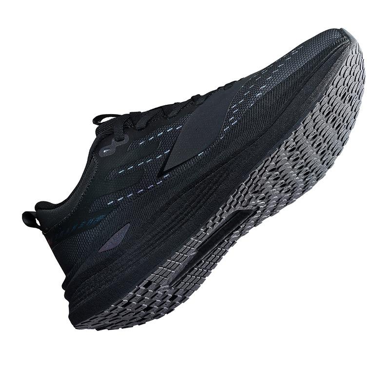 Casual, Lightweight and Breathable Men's and Women's Laces, Classic Mesh Men's Shoes, New Couples Running Sports Shoes