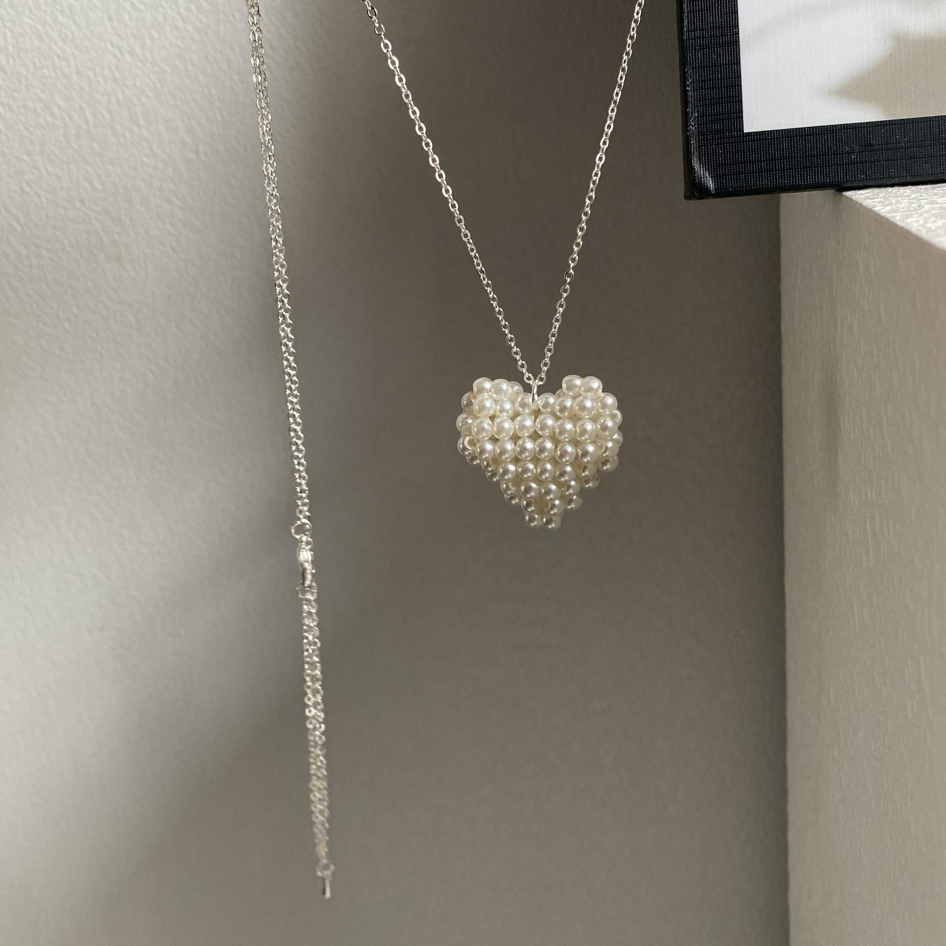

3D Heart Copper Bead Necklace: Versatile, Adjustable Long Sweater Chain for Women