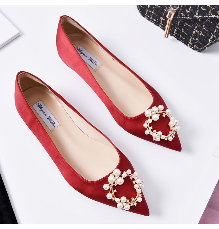 2024 Beads Metal Buckle Flats Woman Satin Bridesmaid Shoes for Women Pointed Toe Pearl Loafers Wedding Moccasins Plus Size 45