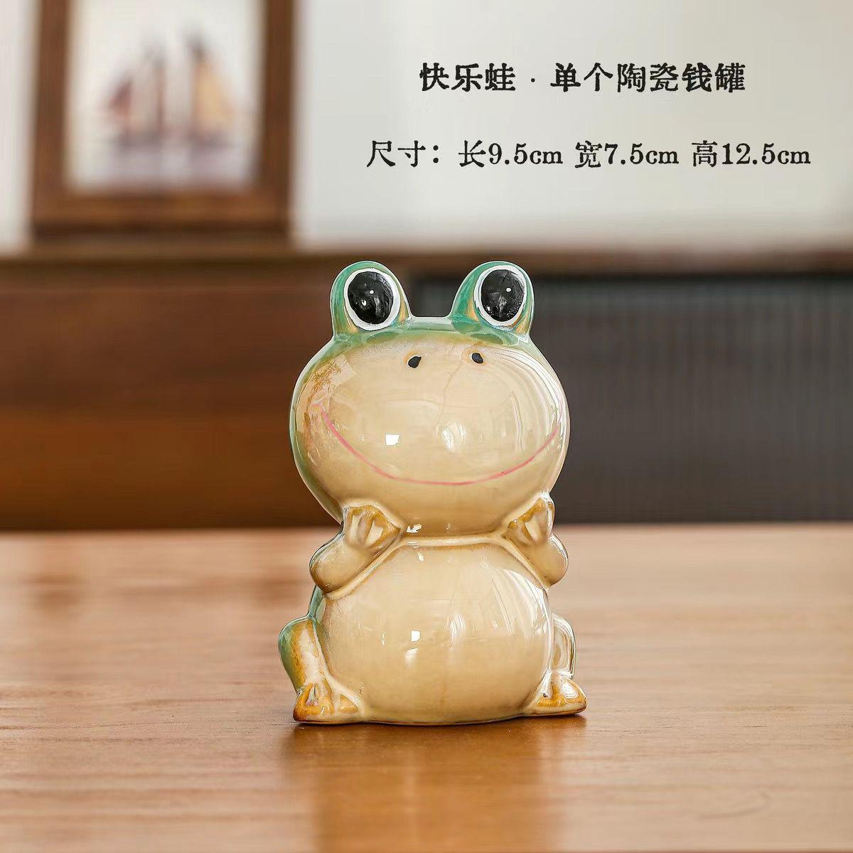 

Персонализированная милая мультяшная керамическая копилка в виде лягушки, маленькое животное, настольное украшение, цзиндэчжэньский фарфор в гостиной
