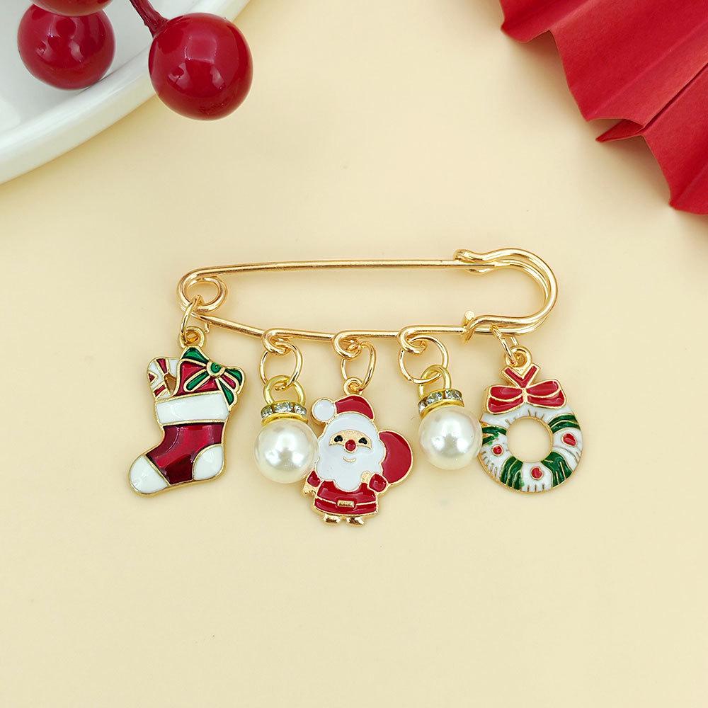 

Модная брошь в виде рождественской елки: Брошь против конфуза с гардеробом для одежды, сумок и украшений