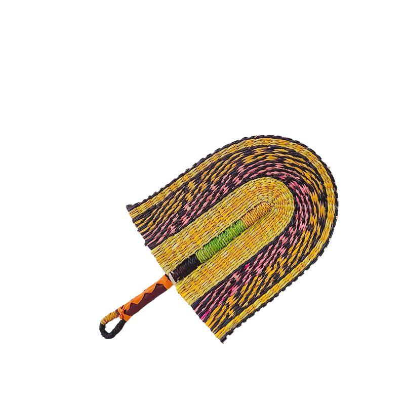 Vietnamese Seaweed Straw Fan: African-Style Wall Decor & Handheld Palm Leaf Fan