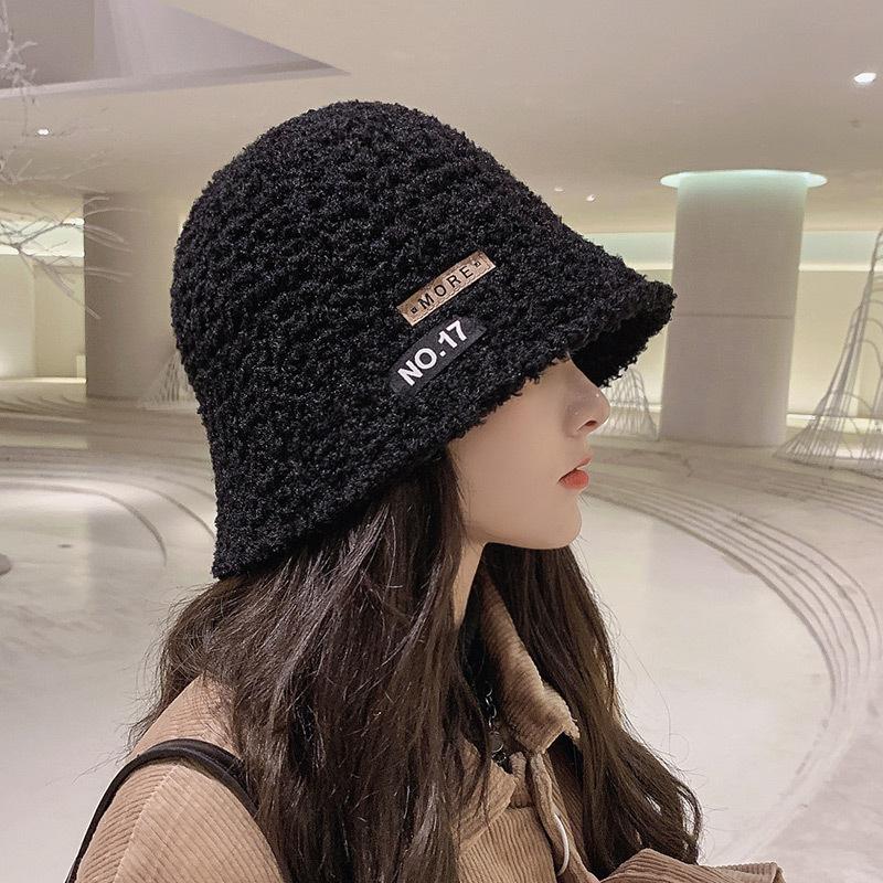 Bucket hat women's autumn and winter fashion versatile basin hat lamb wool suitable for round face bucket hat shows small face