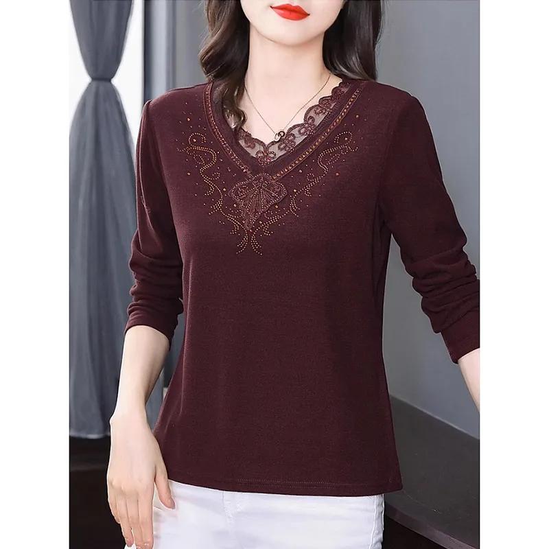 Women's Autumn Long-sleeved V-neck Lace Mom T-shirt Warm Inner Bottoming Shirt