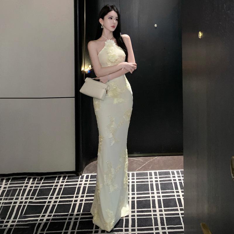 Rückenfrei Dreidimensionale Blumen Zeigt Figur Schlank Fishtail Langes Kleid Netzkleid Geburtstagskleid
