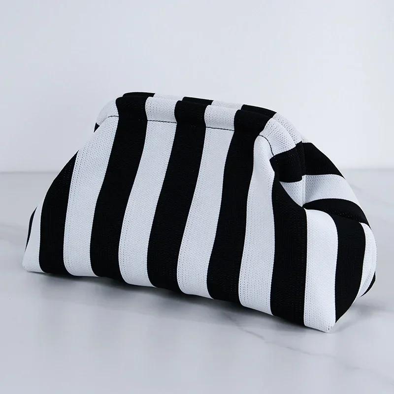 MARKET-3 Zomer Geweven Haak Portemonnees voor Dames Strand Clutch Handtassen Dumpling Hobo Casual Kleurblok Tas Dames Gerimpelde Wolk Portemonnee