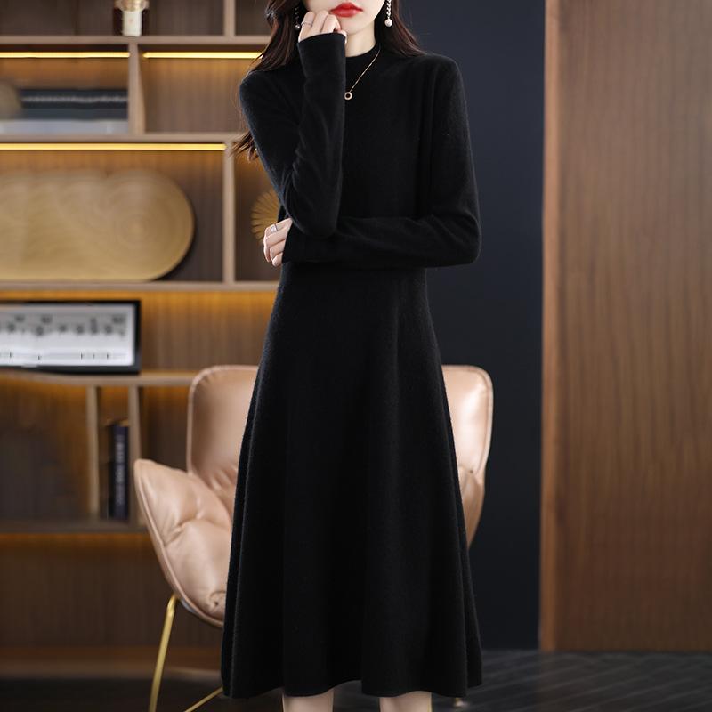 Slim Inner Long Sleeved Knitted Dress Women's Thin Solid Color Dress Soft and Sticky Autumn and Winter Pullover