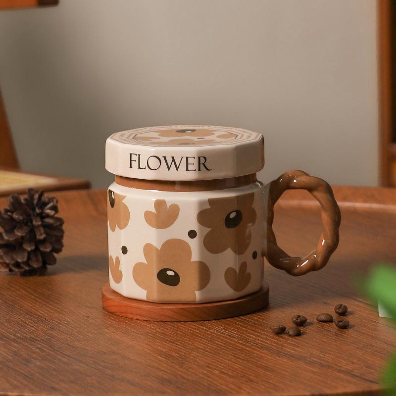 Creative Retro Ceramic High-Value Drinking Cup Light Luxury Gift With Lid Coffee Cup Personalized Cup