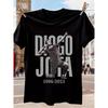 Herren Jota Diogo Gedenk-T-Shirt - Ein grafisches T-Shirt zur Feier von 1996-2025 Mit einer charakteristischen Pose und Namensaufdruck, als lässiges Rundhals-T-Shirt gestaltet