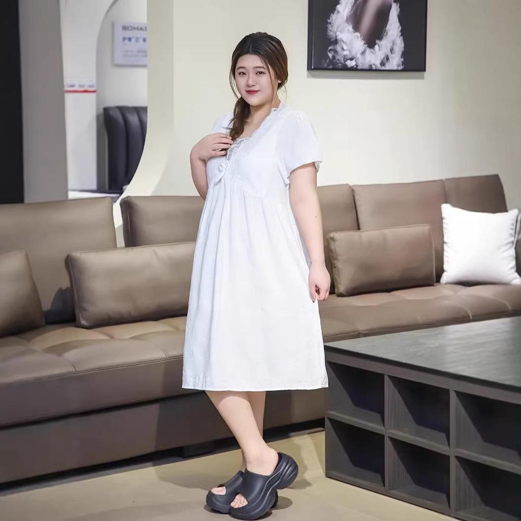 Summer 2026 Plus Size Women's French Home Wear Nightgown with Cool Touch and Chest Pads