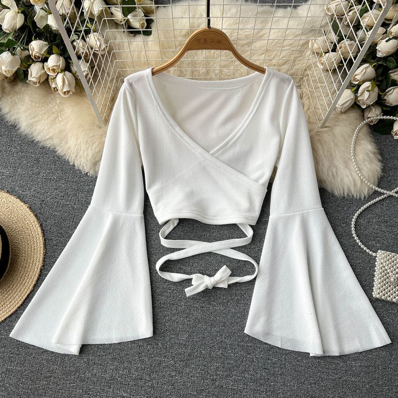 

Shoelace V-neck Sexy Midriff-Baring Long Sleeve T-shirt Tops Drawstring White One size