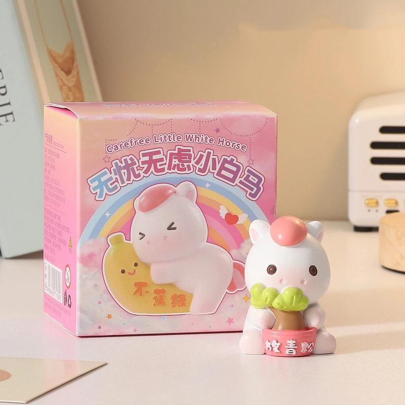 Lucky Plucked Horse Year Mascot Ornament Chinese Style Resin Zodiac Horse Ornaments Desktop Ornament Horse Mascot