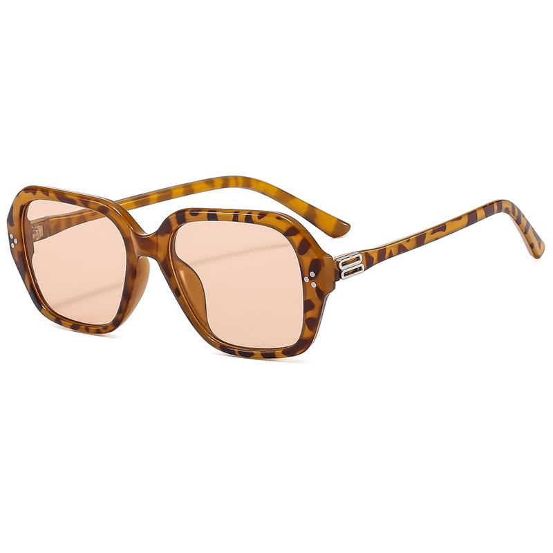 Women Square Small Frame Rice Nail Sunglasses Retro UV400 Classic Decoration Versatile Trendy Glasses for Men and Women