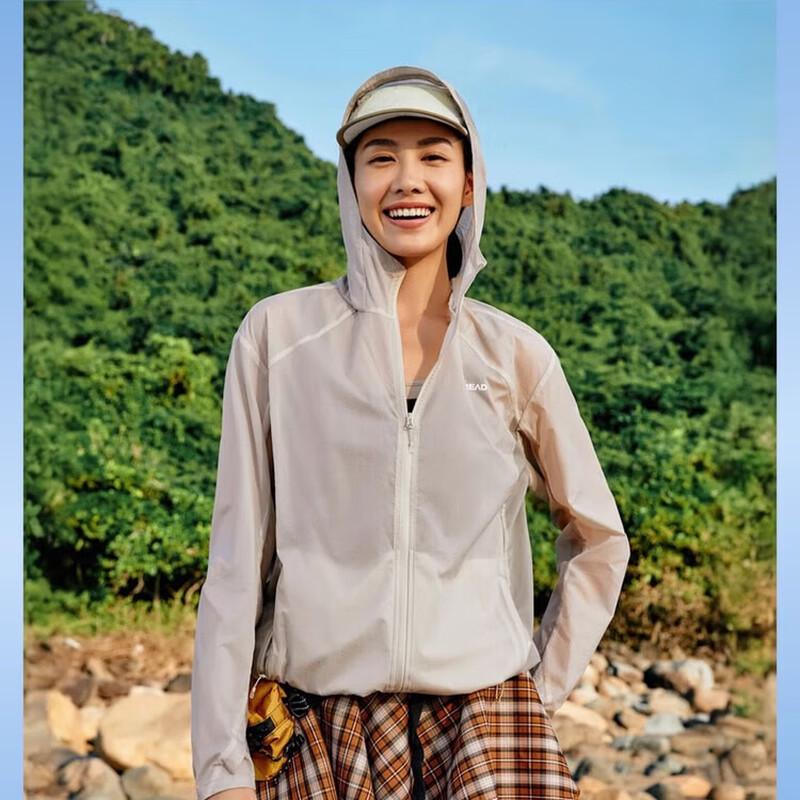 Toread Women s Lightweight Hooded Sun Protection Jacket L