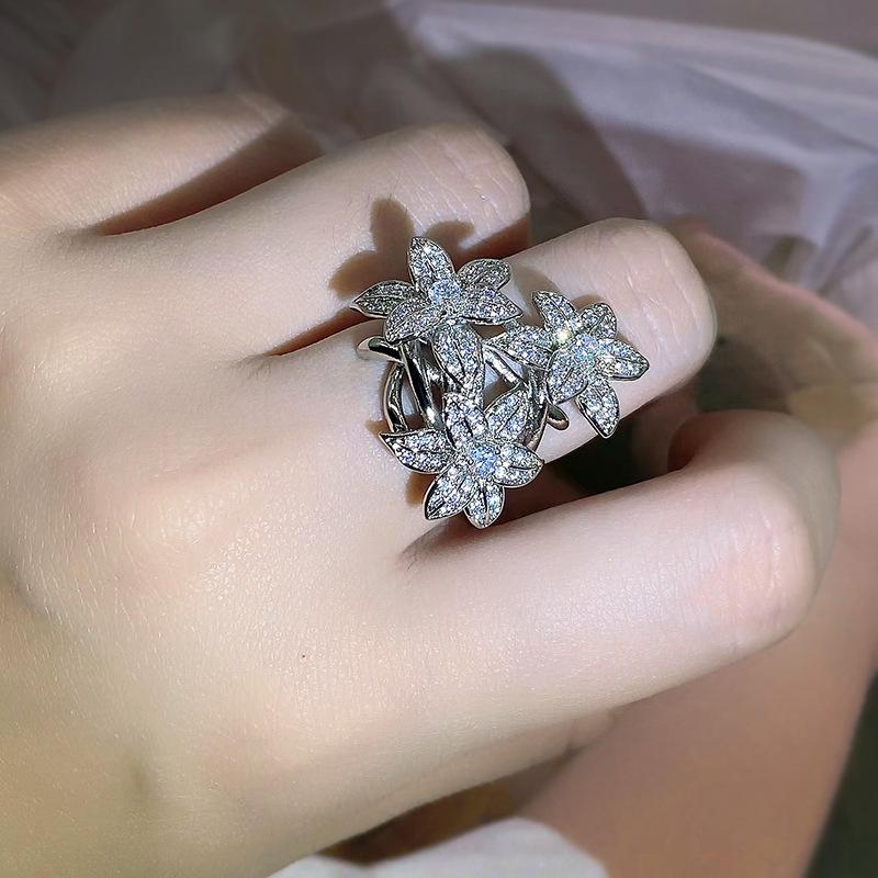 Silver High Quality Pear Shape Branch Flower Zircon Ring Women's Fashion Flower Diamond Big Ring Party Birthday Gift
