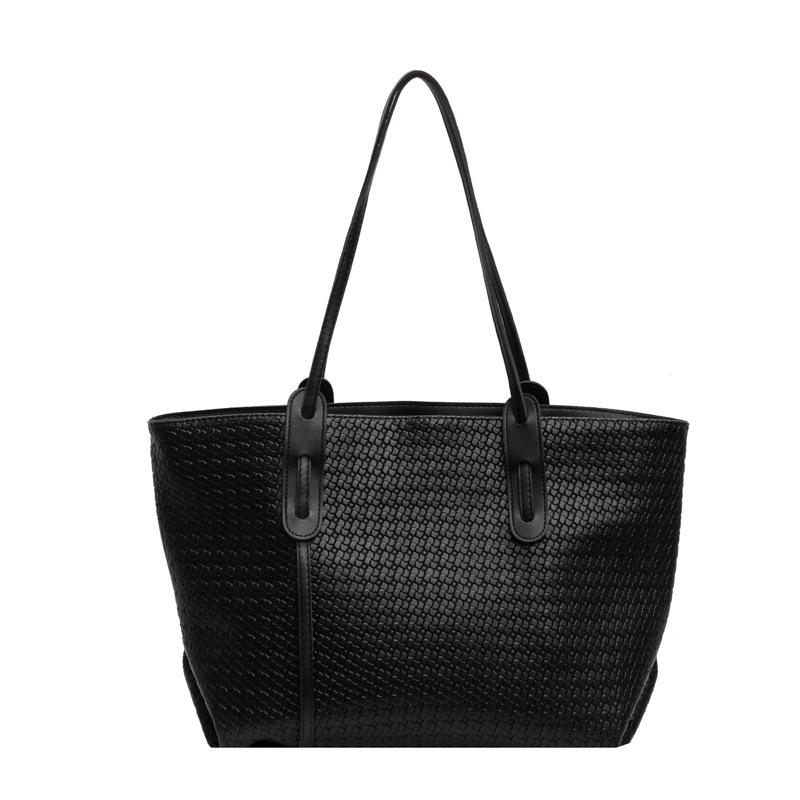Large Capacity Woven Pattern Bag Women's 2025 New Early Autumn Retro Versatile Shoulder Underarm Bag Casual Portable Tote Bag